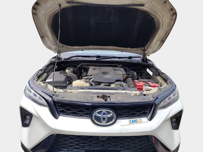 2022 Toyota Fortuner 4X4 AT 2.8 LEGENDER, Diesel, Automatic, 97,879 km, exterior