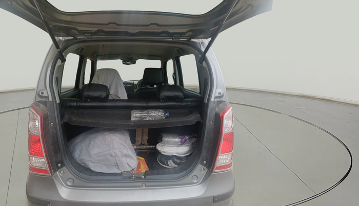 2018 Maruti Wagon R 1.0 VXI, Petrol, Manual, 30,104 km, exterior