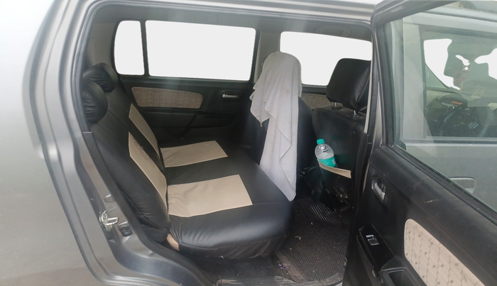 2018 Maruti Wagon R 1.0 VXI, Petrol, Manual, 30,104 km, interior