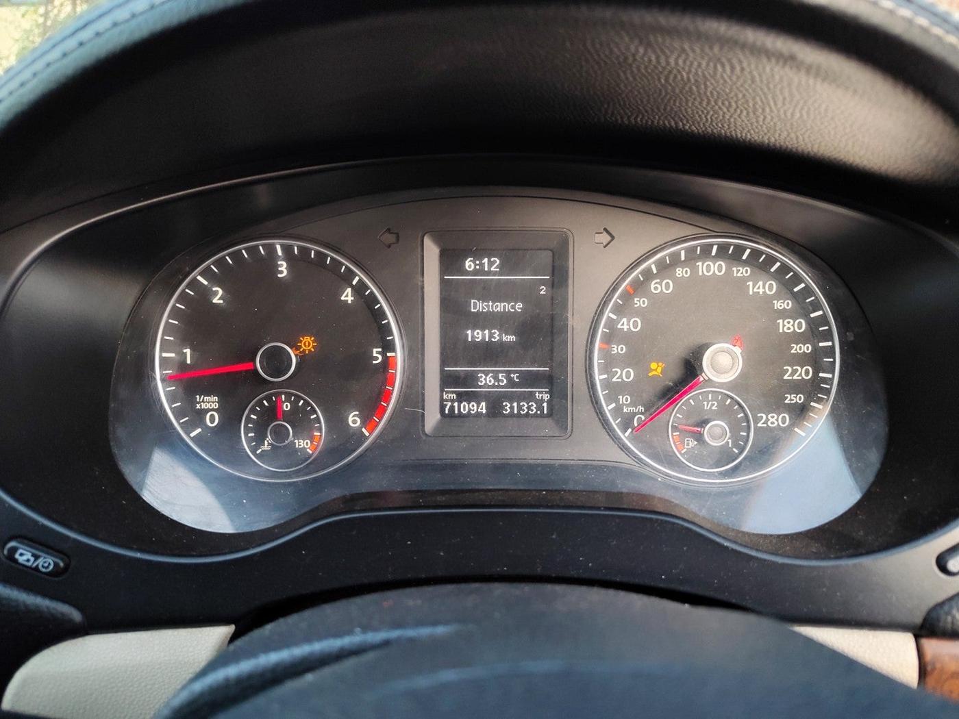 2012 Volkswagen Jetta COMFORTLINE TDI, Diesel, Manual, 71,094 km, interior