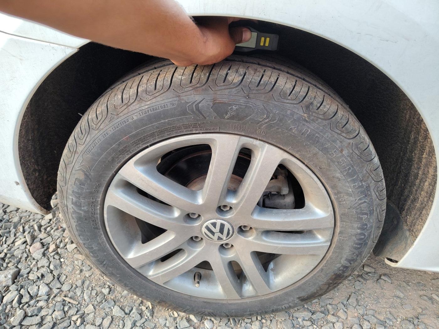 2012 Volkswagen Jetta COMFORTLINE TDI, Diesel, Manual, 71,094 km, tyre
