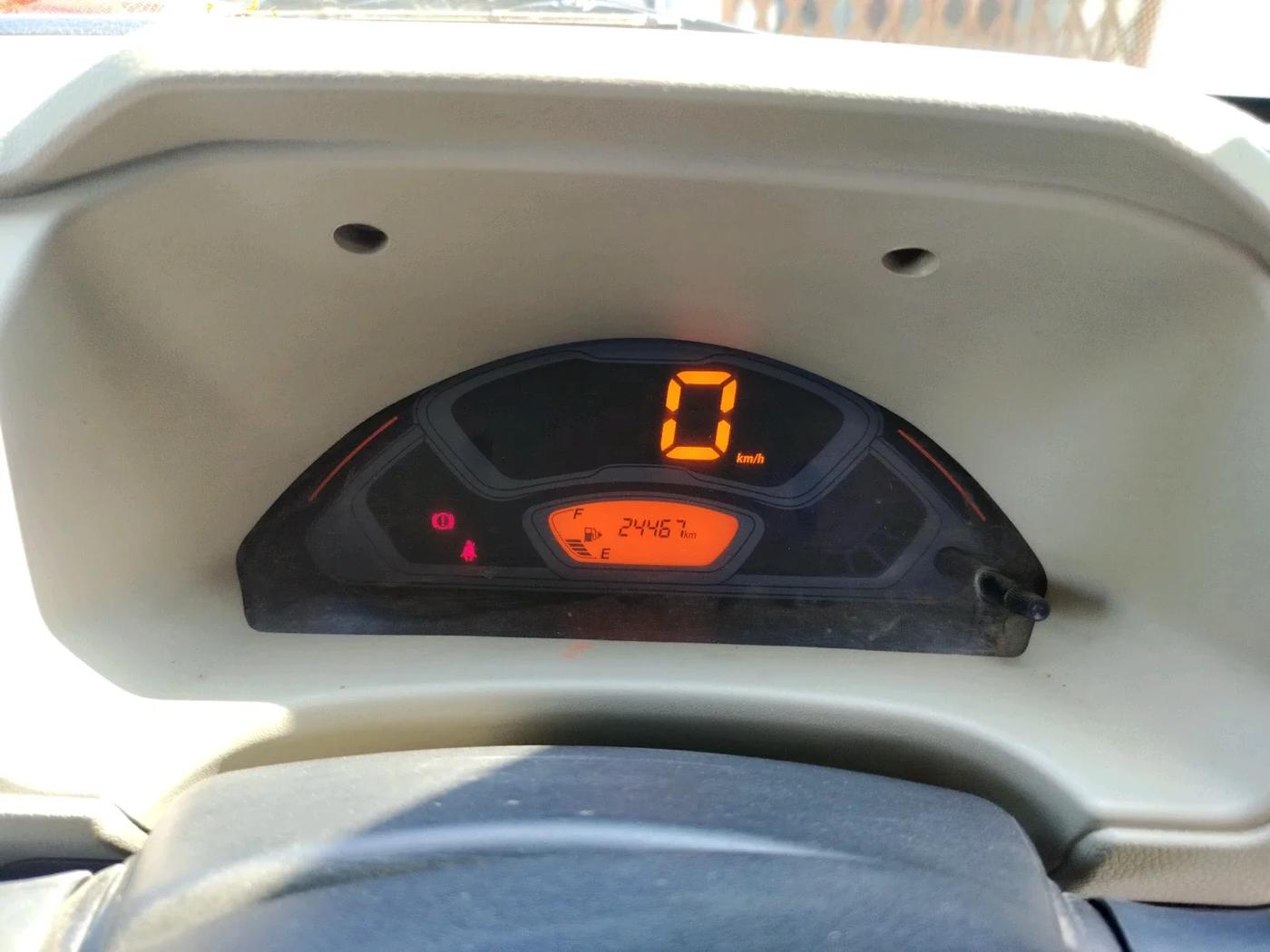 2023 Maruti Eeco 5 STR AC, Petrol, Manual, 24,467 km, interior