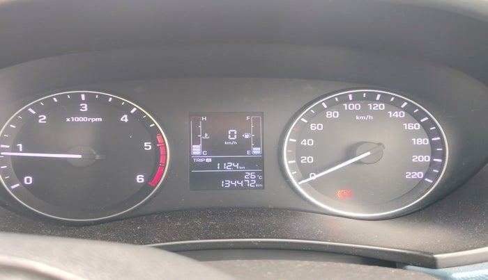 2015 Hyundai i20 Active 1.4 S, Diesel, Manual, 1,34,472 km, interior