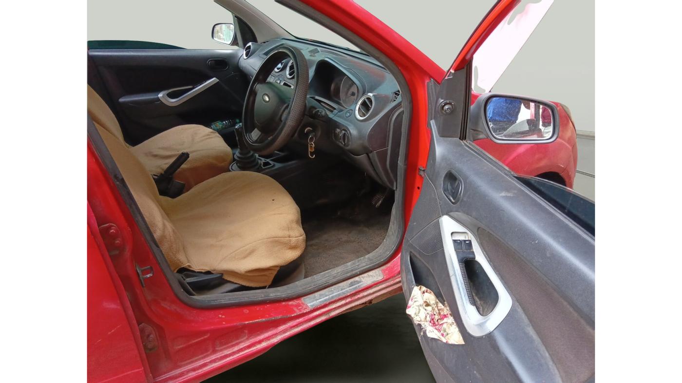 2010 Ford Figo ZXI 1.4 DIESEL, Diesel, Manual, 86,785 km, interior