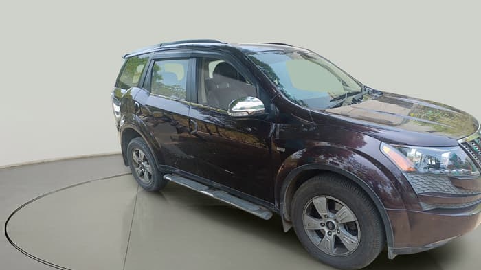 2013 Mahindra XUV500 W8, Diesel, Manual, 1,06,503 km, exterior