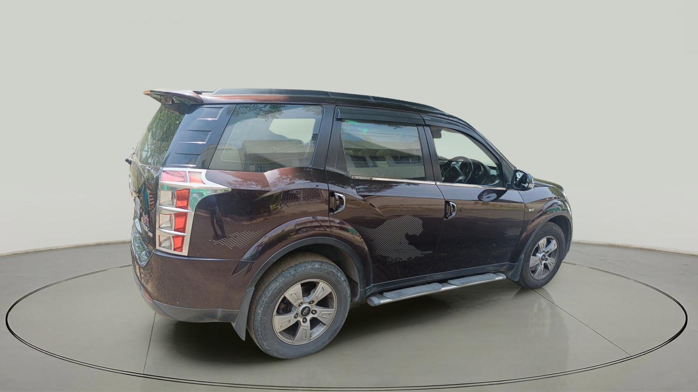 2013 Mahindra XUV500 W8, Diesel, Manual, 1,06,503 km, exterior