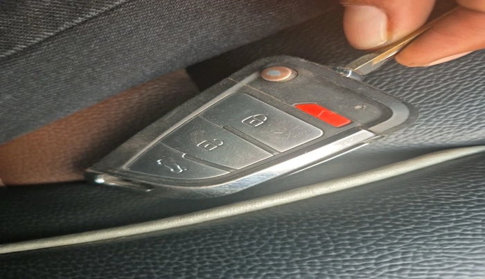 2019 Hyundai Elite i20 SPORTZ PLUS 1.2, Petrol, Manual, 63,480 km, interior