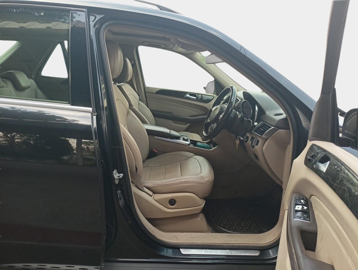 2014 Mercedes Benz Ml Class 250 CDI, Diesel, Automatic, 1,98,024 km, interior