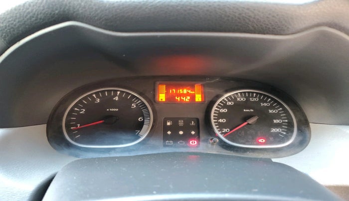 2014 Renault Duster 85 PS RXE DIESEL, Diesel, Manual, 1,71,584 km, interior