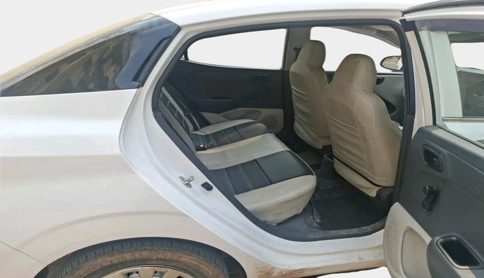 2024 Hyundai AURA E 1.2 CNG, CNG, Manual, 30,880 km, interior