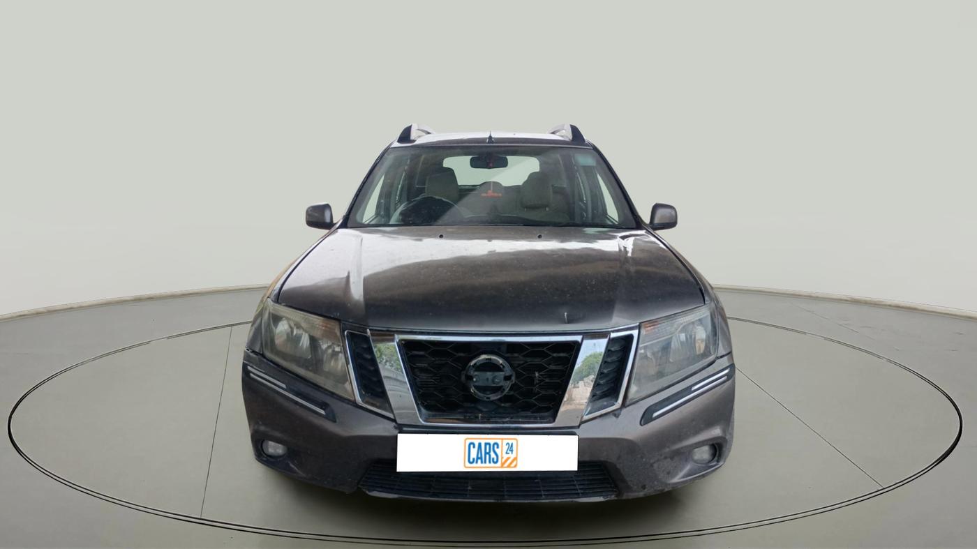 2015 Nissan Terrano XL (D), Diesel, Manual, 1,52,000 km, exterior
