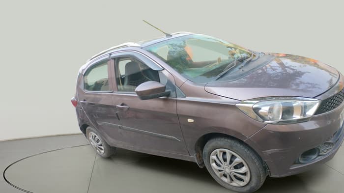 2016 Tata Tiago XT DIESEL, Diesel, Manual, 76,563 km, exterior