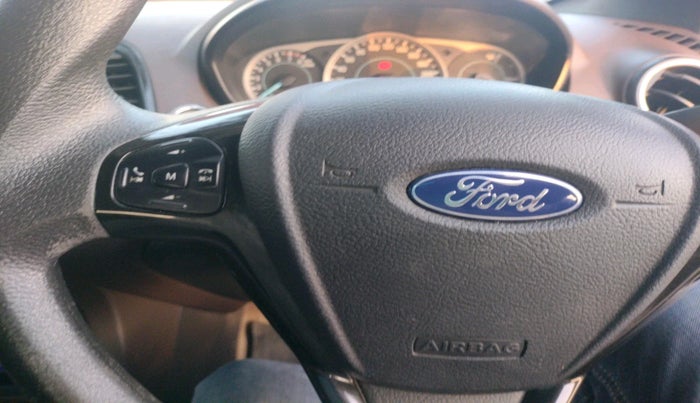 2019 Ford FREESTYLE TITANIUM 1.2 PETROL, Petrol, Manual, 97,005 km, interior