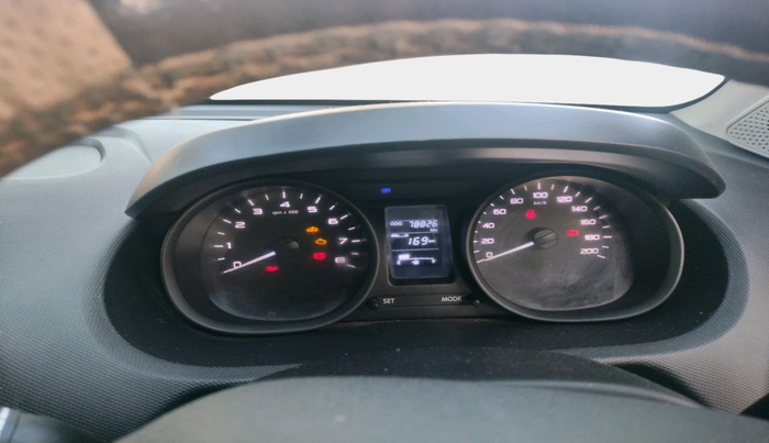 2018 Tata Tiago XT PETROL, Petrol, Manual, 78,826 km, interior