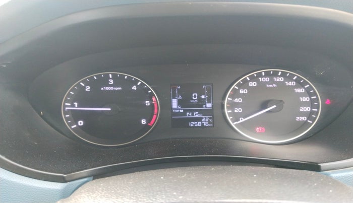 2015 Hyundai i20 Active 1.4 S, Diesel, Manual, 1,25,876 km, interior