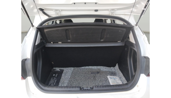 2024 Hyundai NEW I20 Sportz (O) 1.2, Petrol, Manual, 17,761 km, exterior