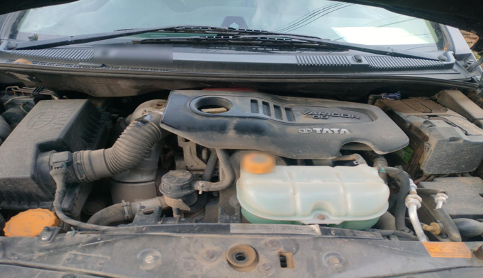 2017 Tata Hexa XTA 4X2 6 STR, Diesel, Automatic, 1,87,156 km, exterior