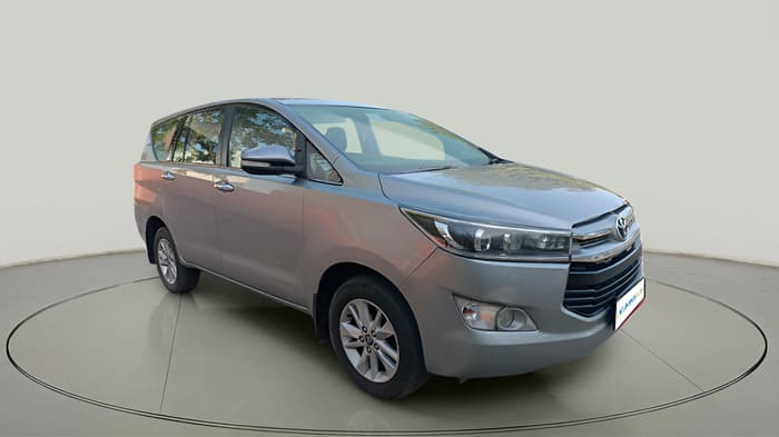 2016 Toyota Innova Crysta 2.4 VX 8 STR, Diesel, Manual, 2,34,671 km, exterior