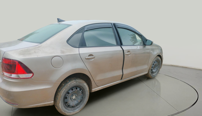 2015 Volkswagen Vento COMFORTLINE 1.5 AT, Diesel, Automatic, 1,32,810 km, exterior