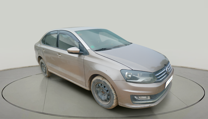 2015 Volkswagen Vento COMFORTLINE 1.5 AT, Diesel, Automatic, 1,32,810 km, exterior