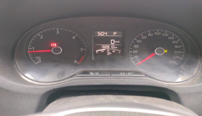 2015 Volkswagen Vento COMFORTLINE 1.5 AT, Diesel, Automatic, 1,32,810 km, interior