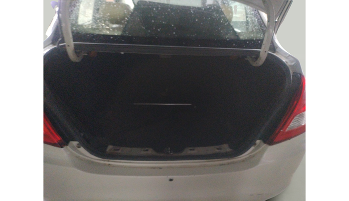 2015 Maruti Swift Dzire VDI, Diesel, Manual, 2,33,069 km, exterior