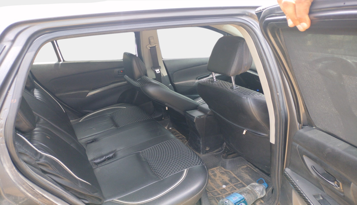 2017 Maruti S Cross SIGMA 1.3, Diesel, Manual, 1,41,664 km, interior