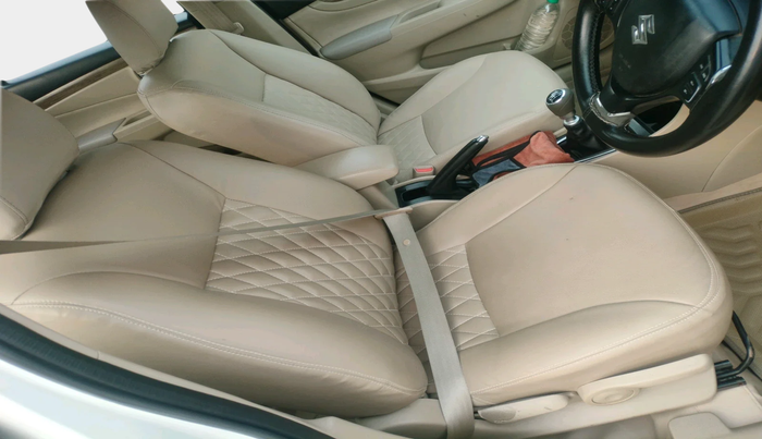 2019 Maruti Ciaz DELTA DIESEL 1.5, Diesel, Manual, 69,412 km, interior