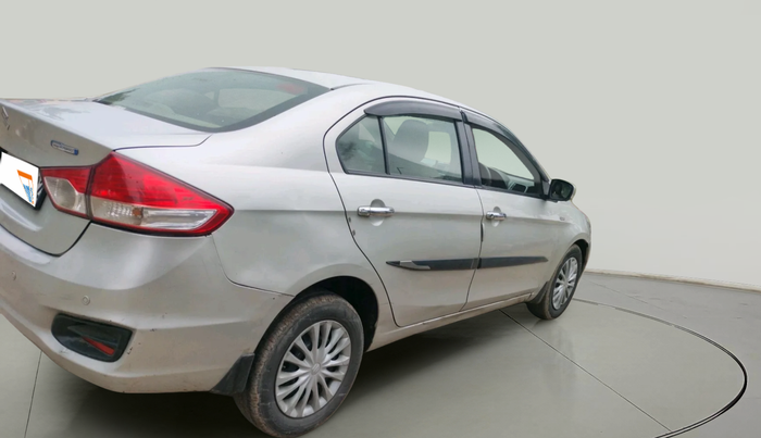 2017 Maruti Ciaz DELTA DIESEL 1.3, Diesel, Manual, 2,01,279 km, exterior