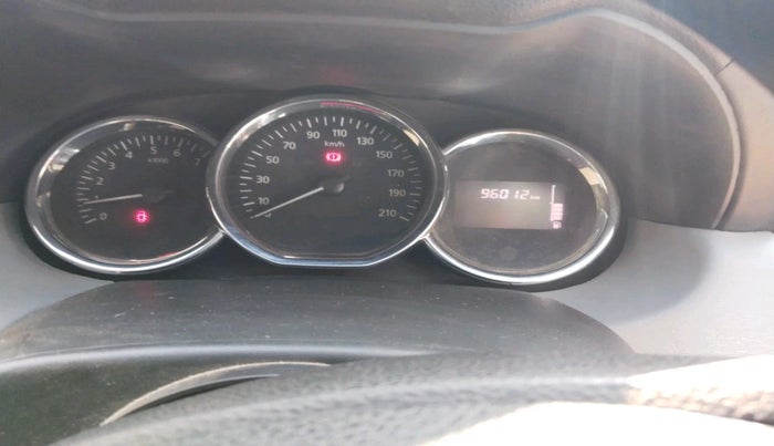 2018 Nissan Terrano XE (D), Diesel, Manual, 96,012 km, interior