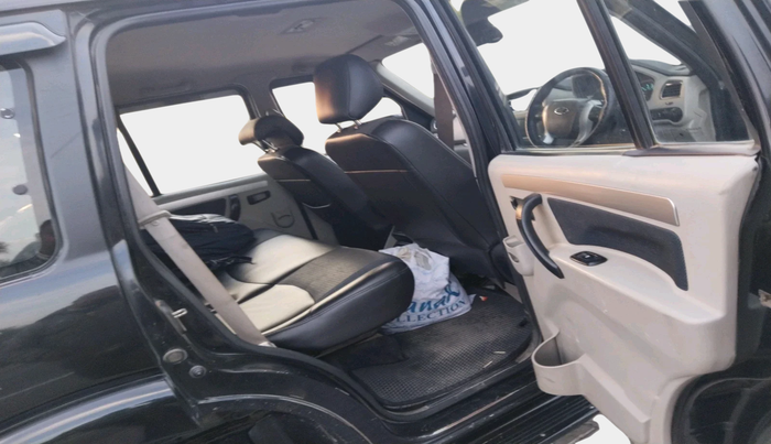 2019 Mahindra Scorpio S11 2WD, Diesel, Manual, 2,26,468 km, interior