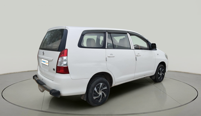 2014 Toyota Innova 2.5 G2 7STR, Diesel, Manual, 3,88,785 km, exterior