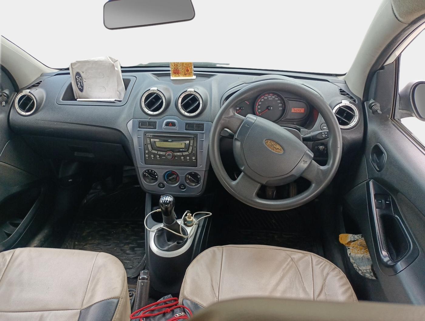 2015 Ford Figo EXI 1.4 DIESEL, Diesel, Manual, 1,39,590 km, interior