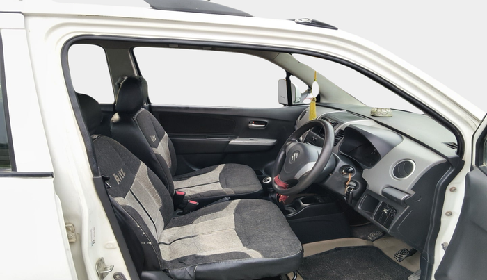 2011 Maruti Wagon R 1.0 LX, Petrol, Manual, 1,26,895 km, interior