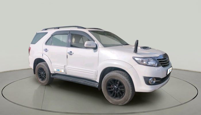 2014 Toyota Fortuner 3.0 4X2 MT, Diesel, Manual, 1,58,789 km, exterior