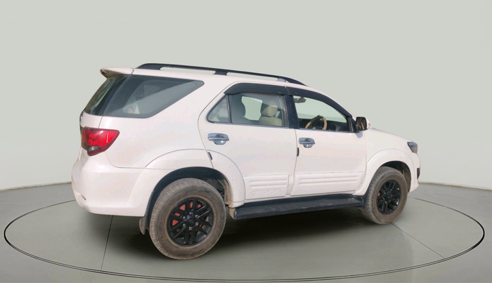 2014 Toyota Fortuner 3.0 4X2 MT, Diesel, Manual, 1,58,789 km, exterior