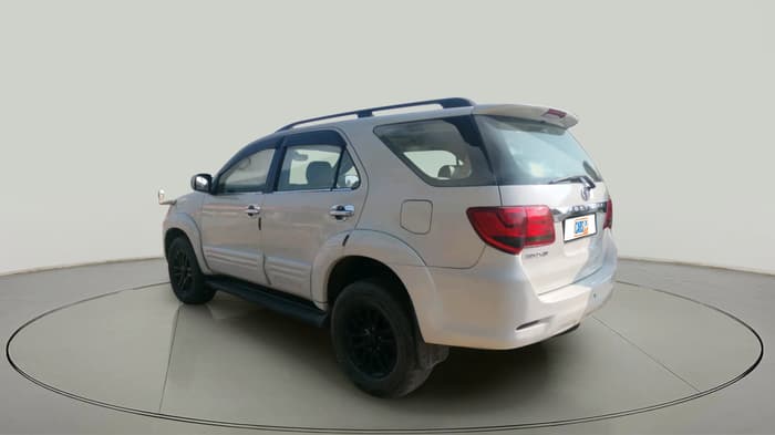 2014 Toyota Fortuner 3.0 4X2 MT, Diesel, Manual, 1,59,600 km, exterior