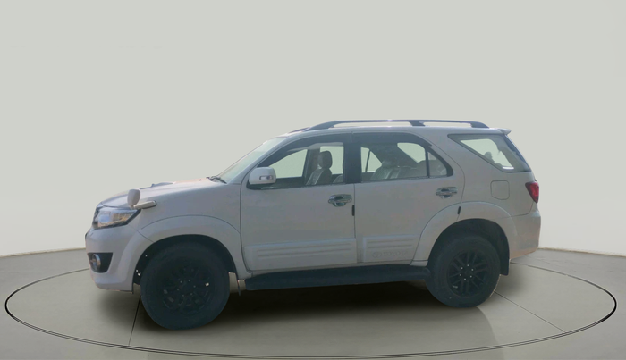 2014 Toyota Fortuner 3.0 4X2 MT, Diesel, Manual, 1,58,789 km, exterior