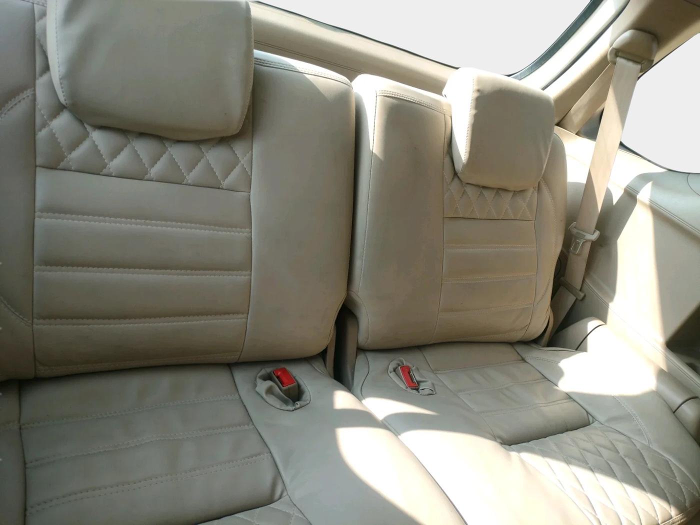 2014 Toyota Fortuner 3.0 4X2 MT, Diesel, Manual, 1,59,600 km, interior
