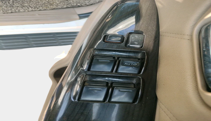 2014 Toyota Fortuner 3.0 4X2 MT, Diesel, Manual, 1,58,789 km, interior