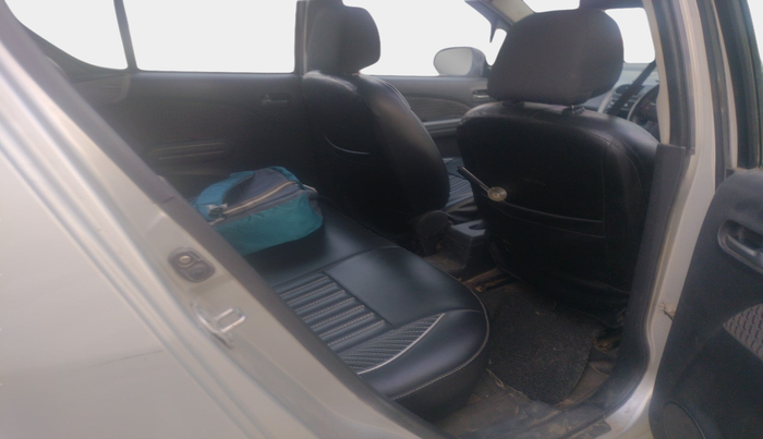 2014 Maruti Ritz VDI, Diesel, Manual, 1,07,204 km, interior