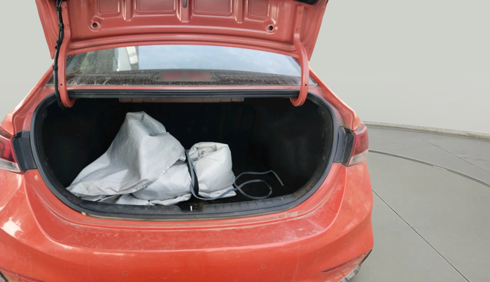 2018 Hyundai Verna 1.6 SX (O) CRDI MT, Diesel, Manual, 1,56,330 km, exterior