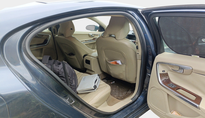 2013 Volvo S60 SUMMUM D4, Diesel, Automatic, 98,848 km, interior