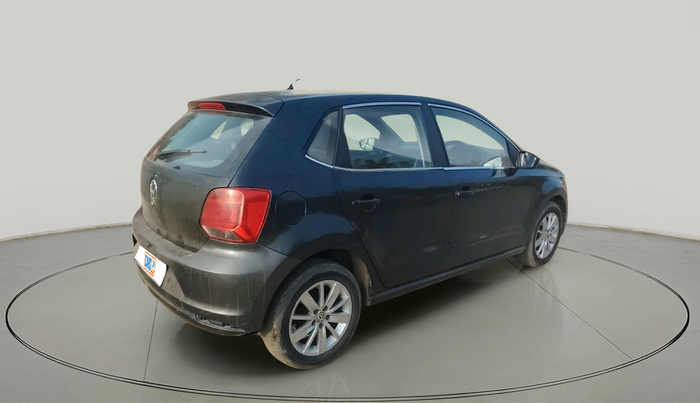2016 Volkswagen Polo HIGHLINE1.5L, Diesel, Manual, 2,33,063 km, exterior