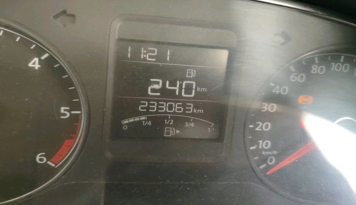 2016 Volkswagen Polo HIGHLINE1.5L, Diesel, Manual, 2,33,063 km, interior