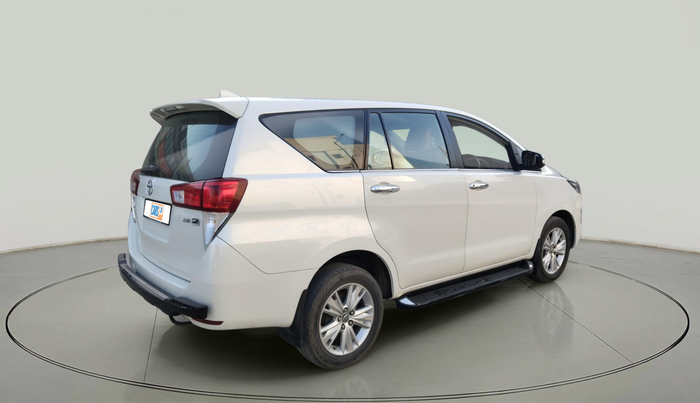 2016 Toyota Innova Crysta 2.8 ZX AT 7 STR, Diesel, Automatic, 2,61,382 km, exterior