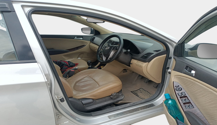 2015 Hyundai Verna FLUIDIC 1.6 CRDI S(O) 4S, Diesel, Manual, 1,29,289 km, interior