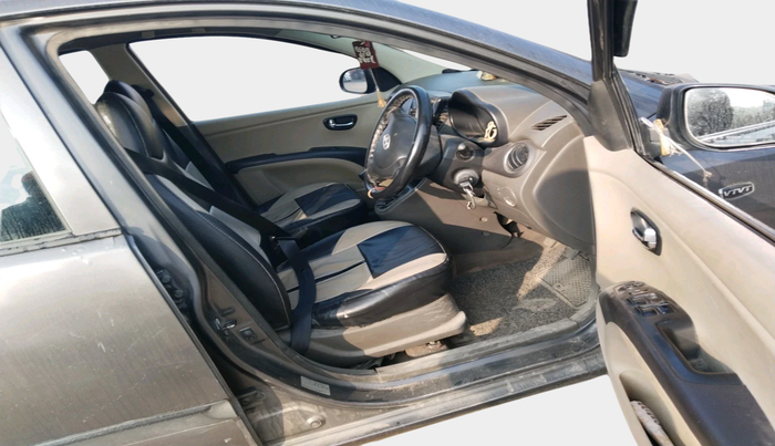 2012 Hyundai i10 SPORTZ 1.2, Petrol, Manual, 94,983 km, interior