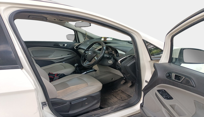 2015 Ford Ecosport TITANIUM 1.5L DIESEL, Diesel, Manual, 1,25,155 km, interior