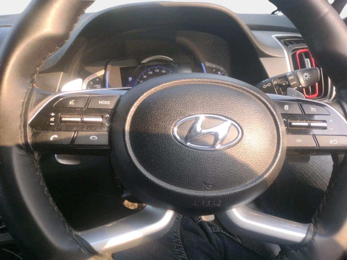 2023 Hyundai Creta SX (O) AT KINGHT 1.5 DIESEL DUAL TONE, Diesel, Automatic, 47,800 km, interior